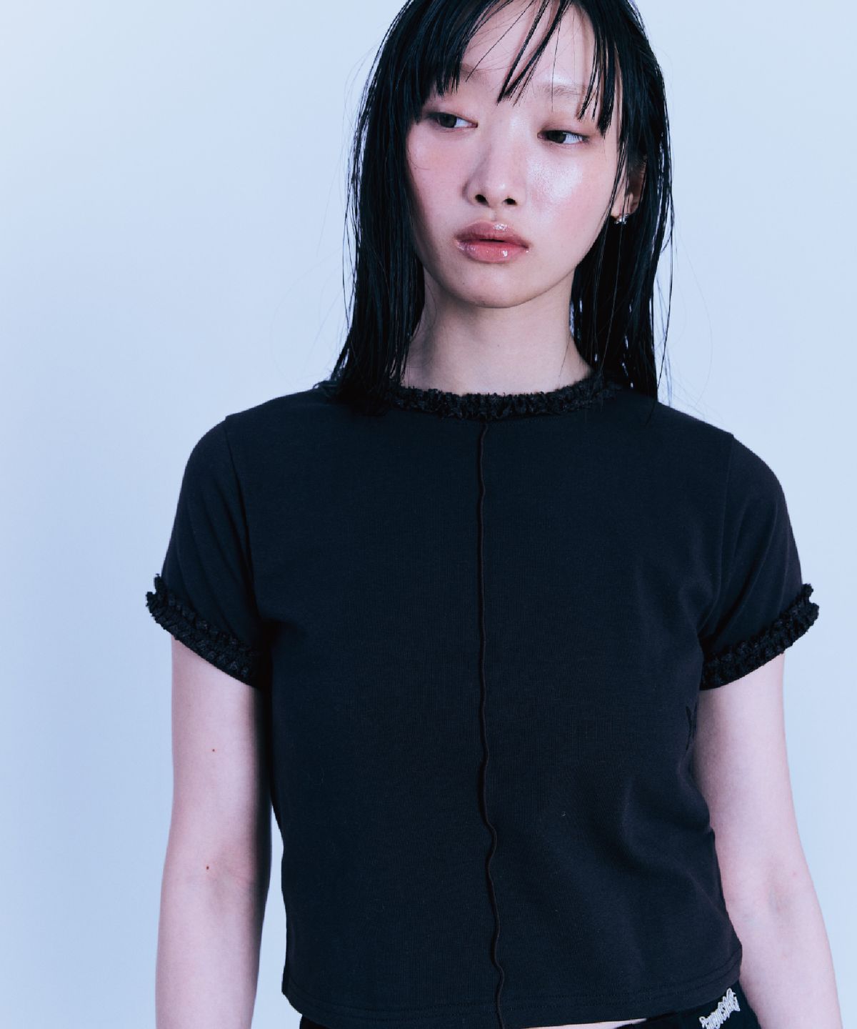 구월십일(GUWOLSIBIL) LACE SEMI CROP TOP DARK BROWN
