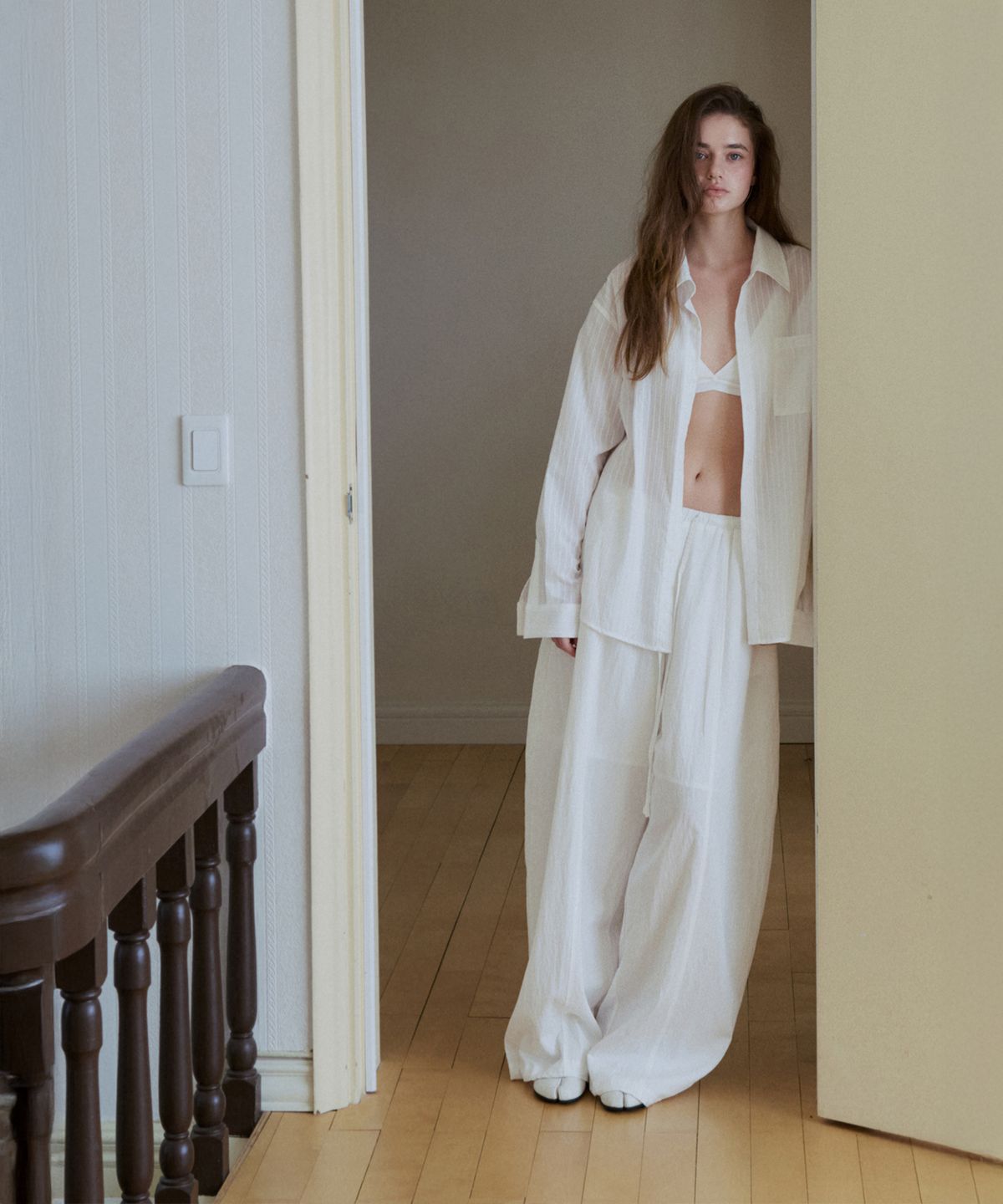 로우넬라인(LOW NELLINE) ELIE MAC CURVED PANTS_WHITE