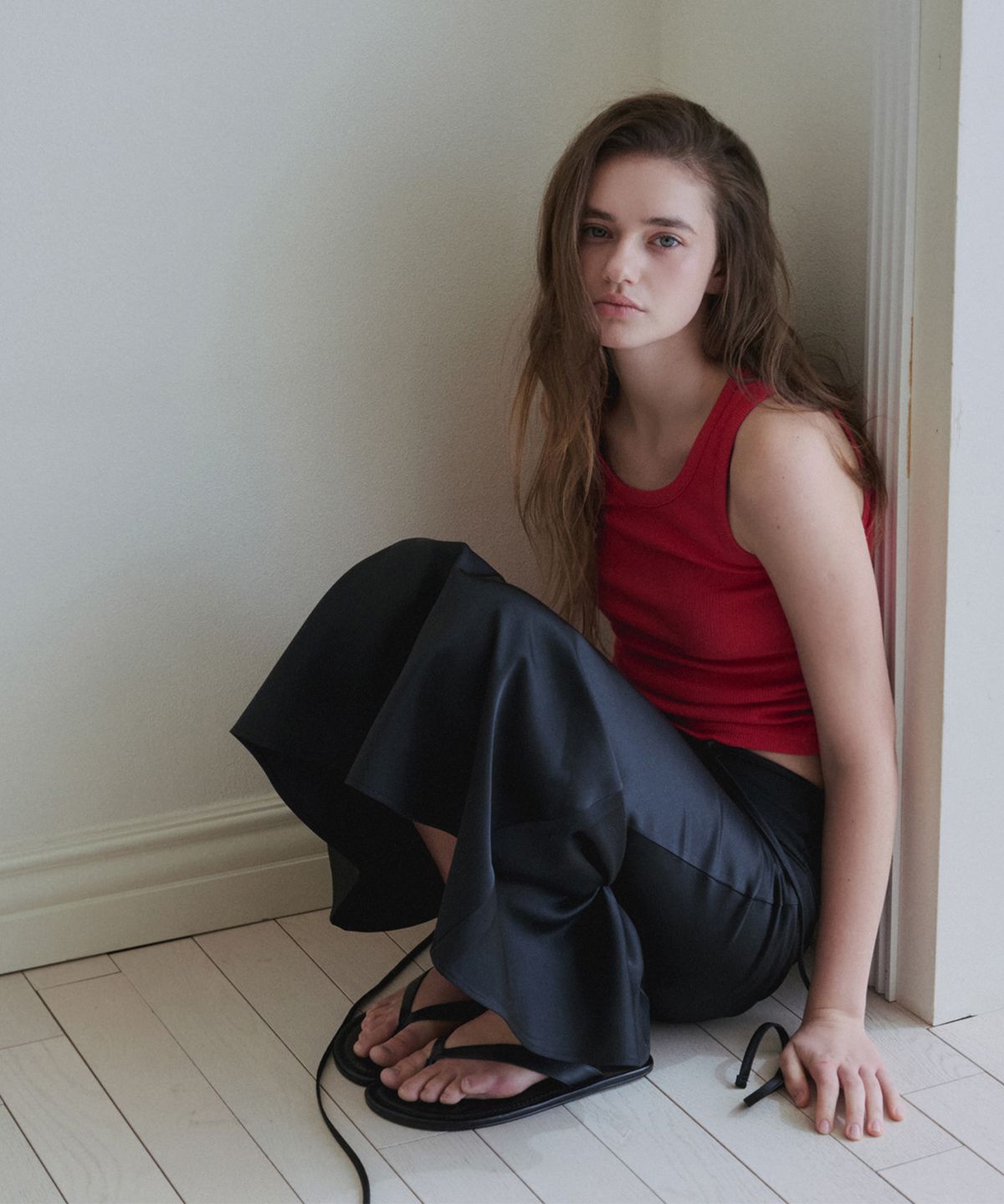 로우넬라인(LOW NELLINE) CAMPBELL’S LOUISE SATIN SKIRT_BLACK
