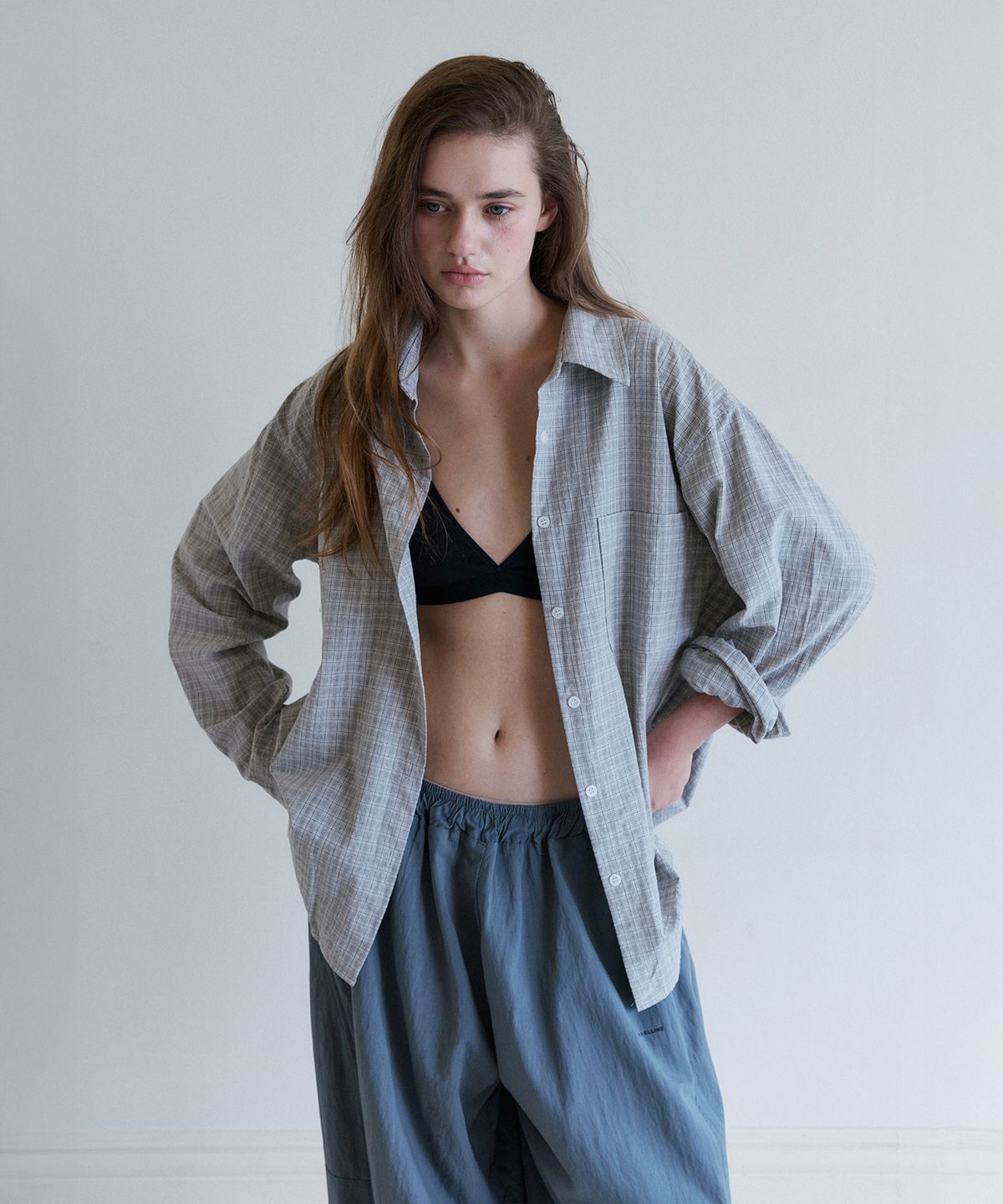 로우넬라인(LOW NELLINE) LORNA CHECKERED POCKET OVERSIZED SHIRT_BAIGE