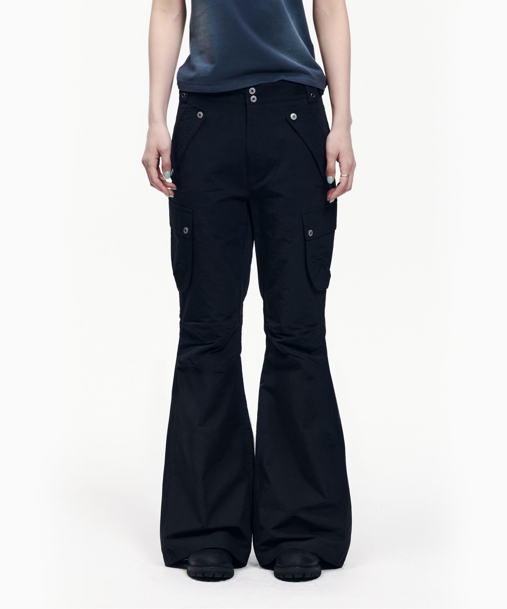 AAKAM - Sleeveless | Shop Online | MUSINSA