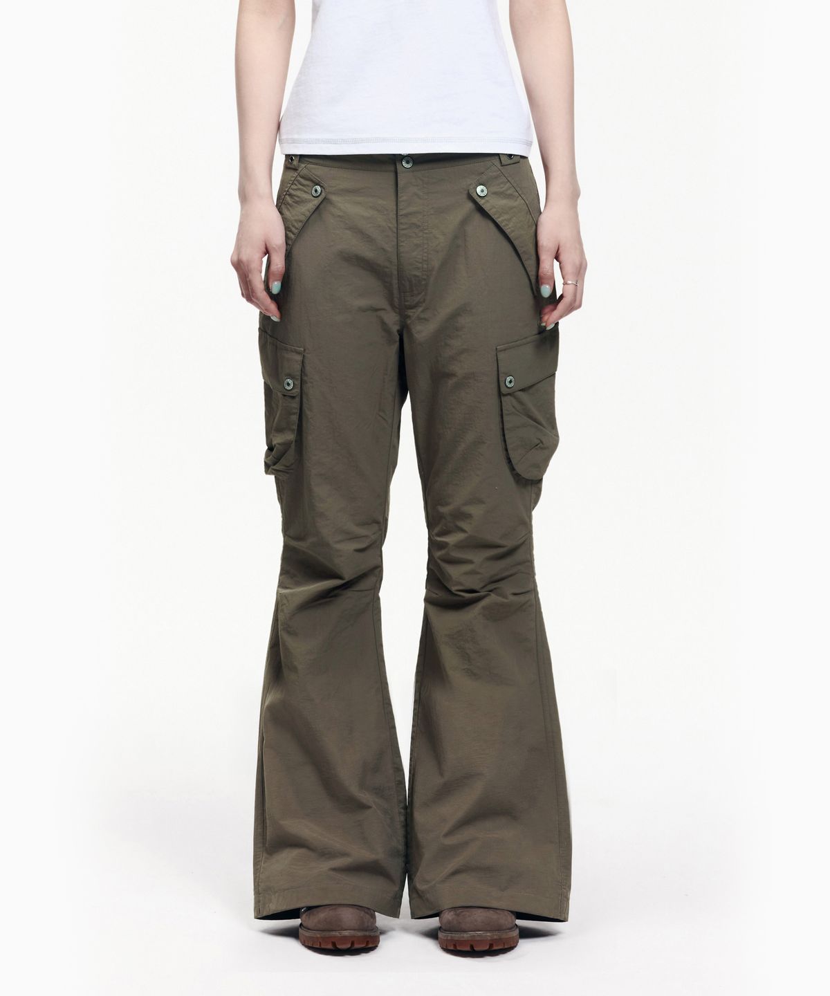 아캄(AAKAM) Flare Ripstop Cargo Pants (Khaki)
