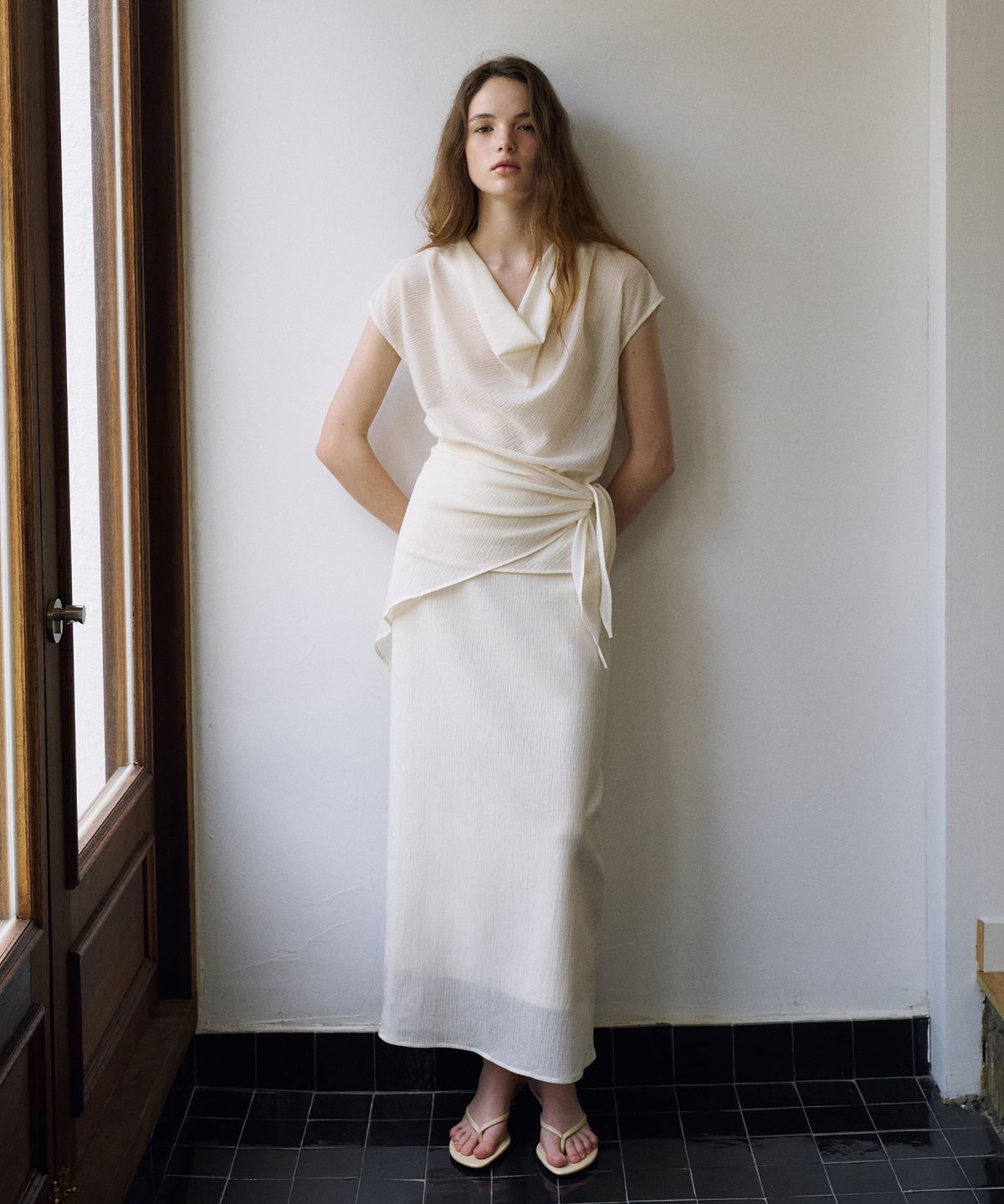 라메레이(LAMEREI) [스카프 Set]Pleats Maxi Skirt[LMBFSUSK418]-Ivory