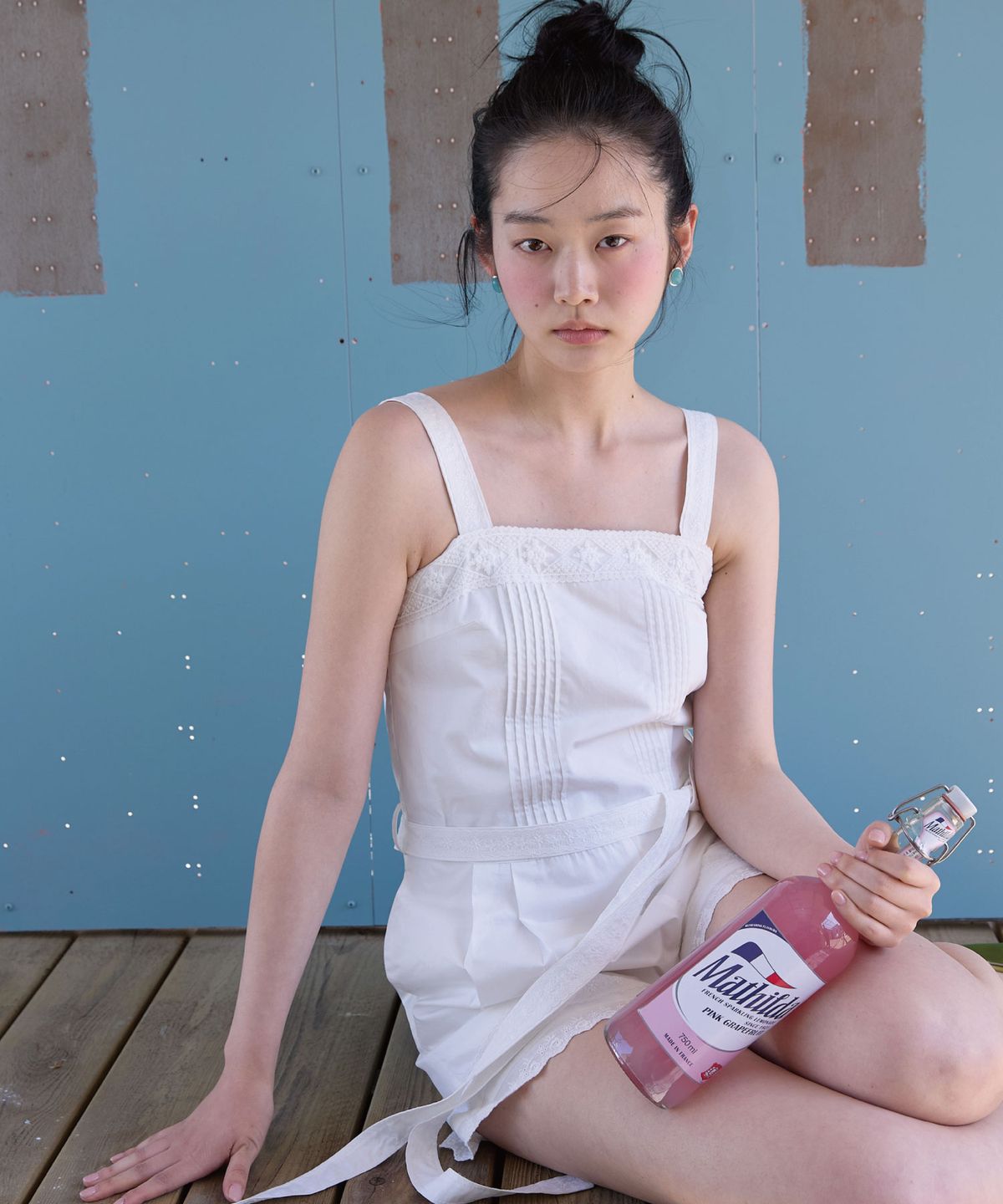 미치코런던 코시노(MICHIKO LONDON KOSHINO) 벨트 레이스 점프수트 화이트