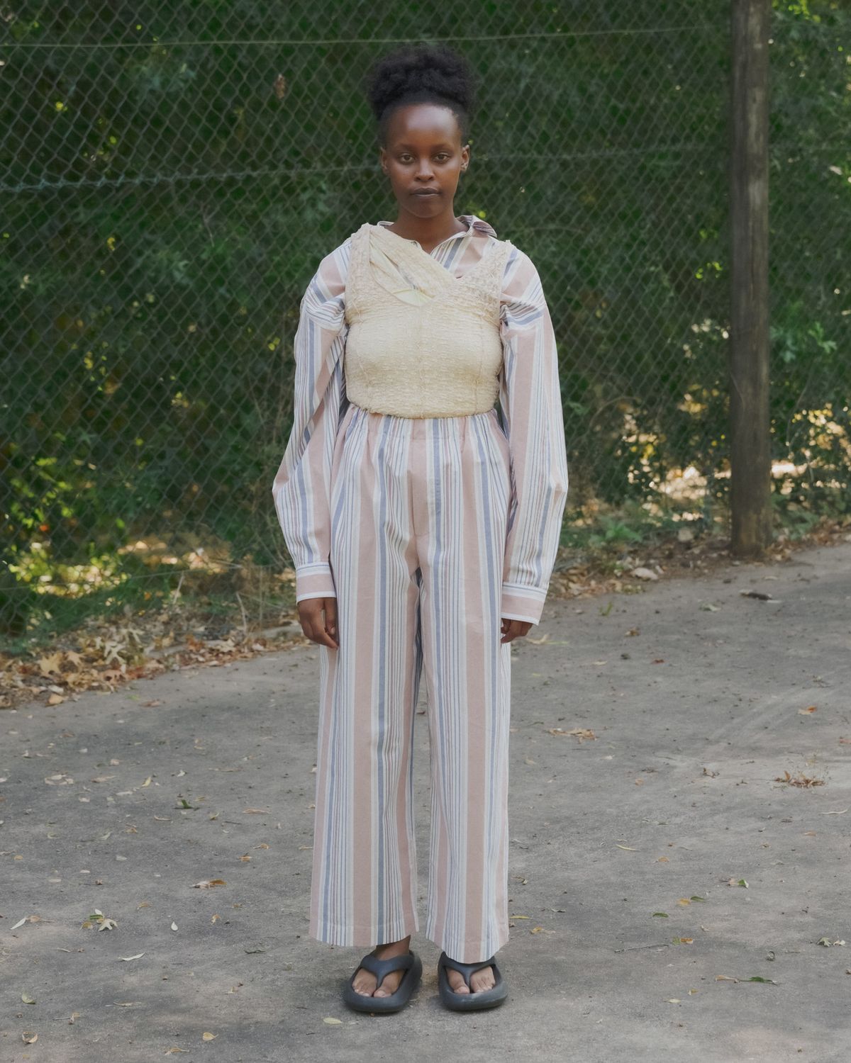 베이스레인지(BASERANGE) CLAUDE PANTS (ORGANIC COTTON POPLIN)