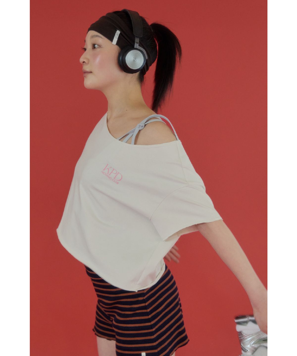 큐피도(KUPIDO) Moving Law Short Tee _ Cream Beige
