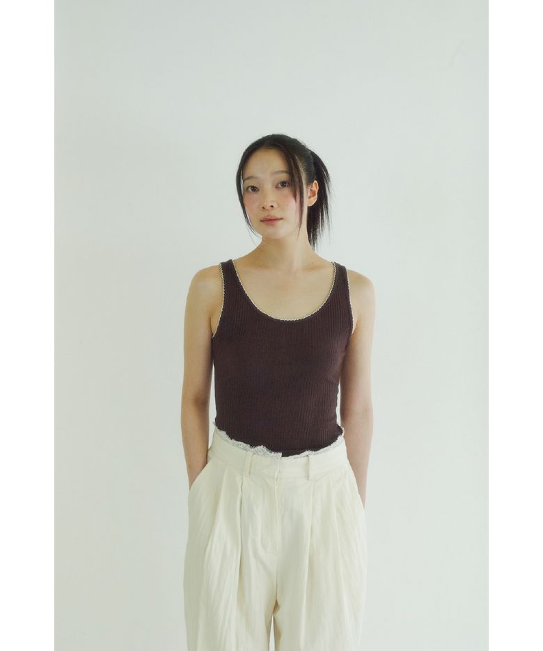 Rosette Rib Top _ Brown