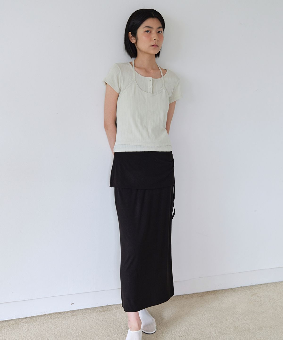 아위(AHWE) 홀터 레이어드 티셔츠_민트