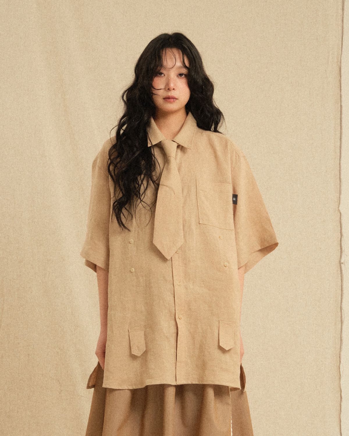 레큘리(RECULER) Bijo Point Short-Sleeved Shirts Beige (Ver. Tie)