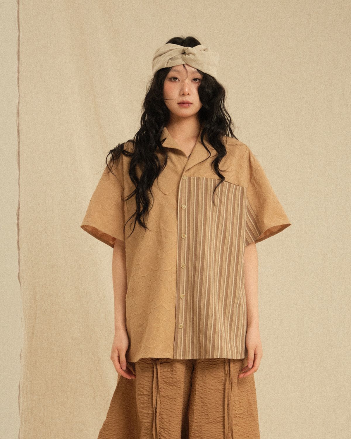 레큘리(RECULER) Ethnic Coloring Open Collar Shirts Beige (Ver. 26ss)