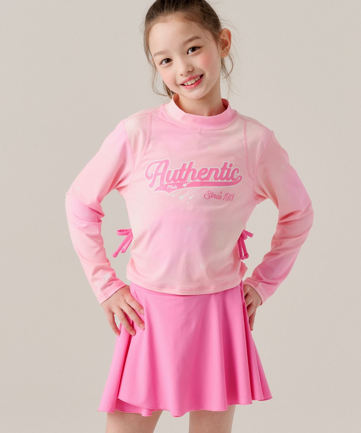 휠라 키즈(FILA KIDS) 여아 래시가드 스커트 세트