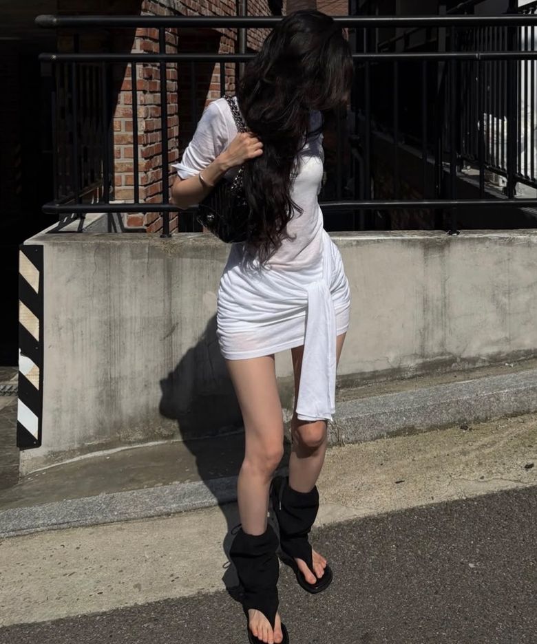 Mellow tie dress - White