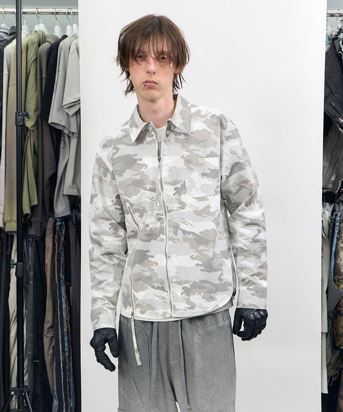 비엘알(BLR) Camo Zip-Up Overshirt Ivory