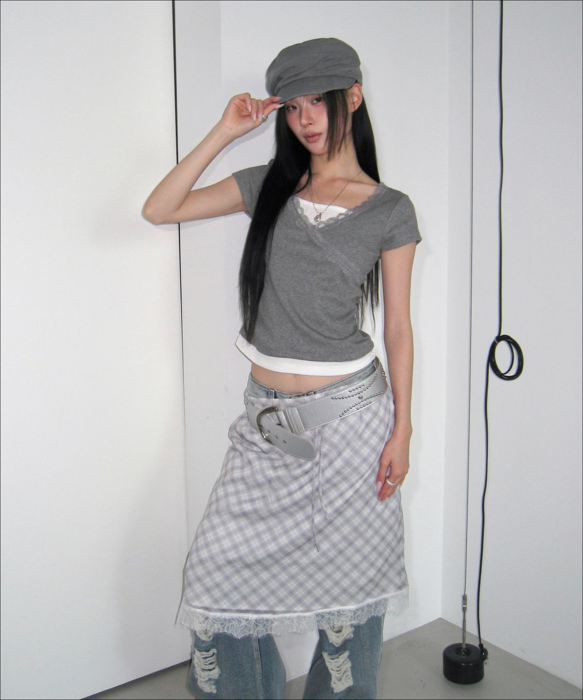 미쏘(MIXXO) Sheer Lace Midi Skirt