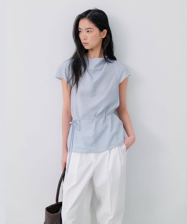 DRAPE CAP SLEEVE BLOUSE - LIGHT BLUE