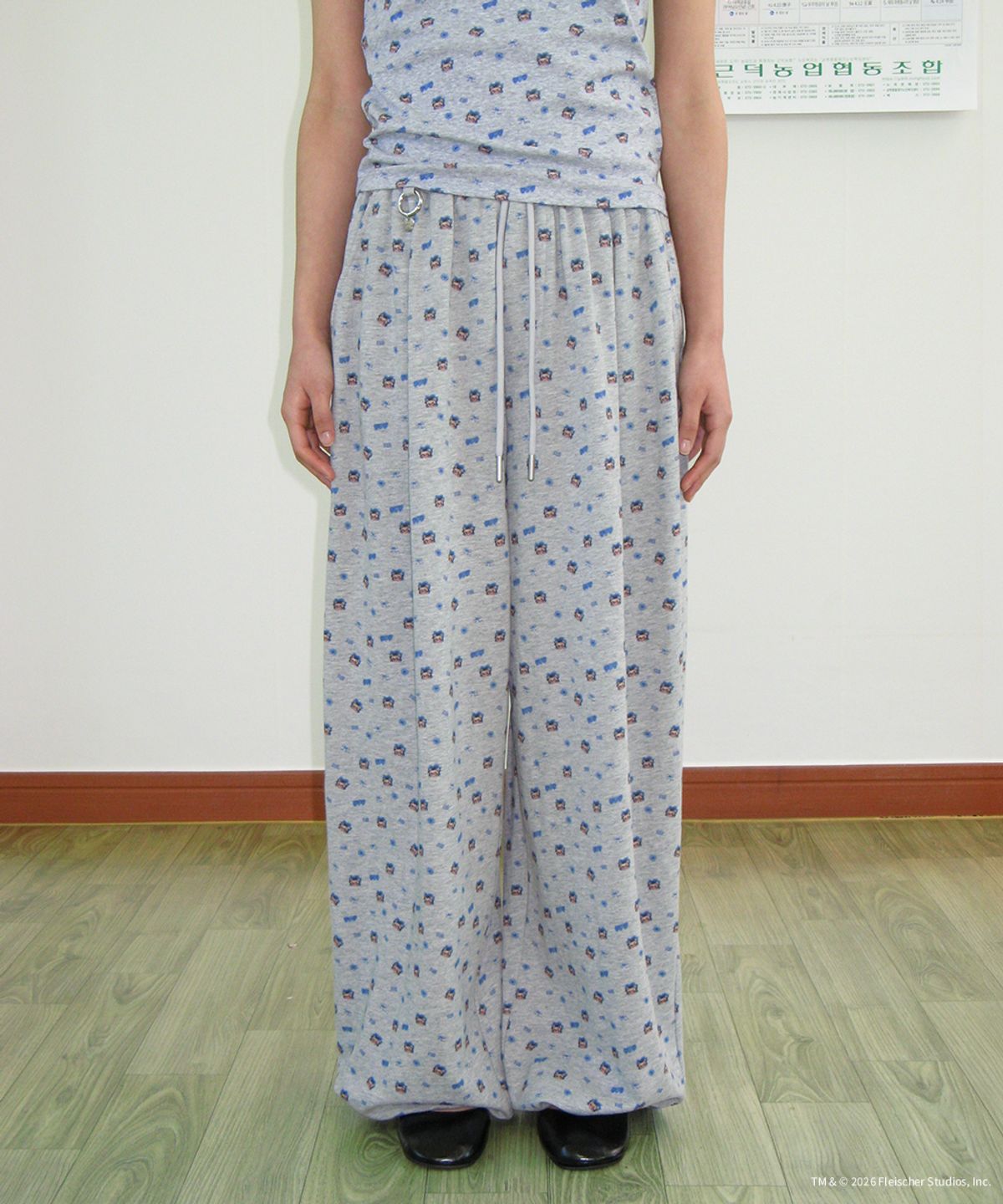 론론(RONRON) BETTY BOOP PATTERN SWEAT JOGGER PANTS GREY