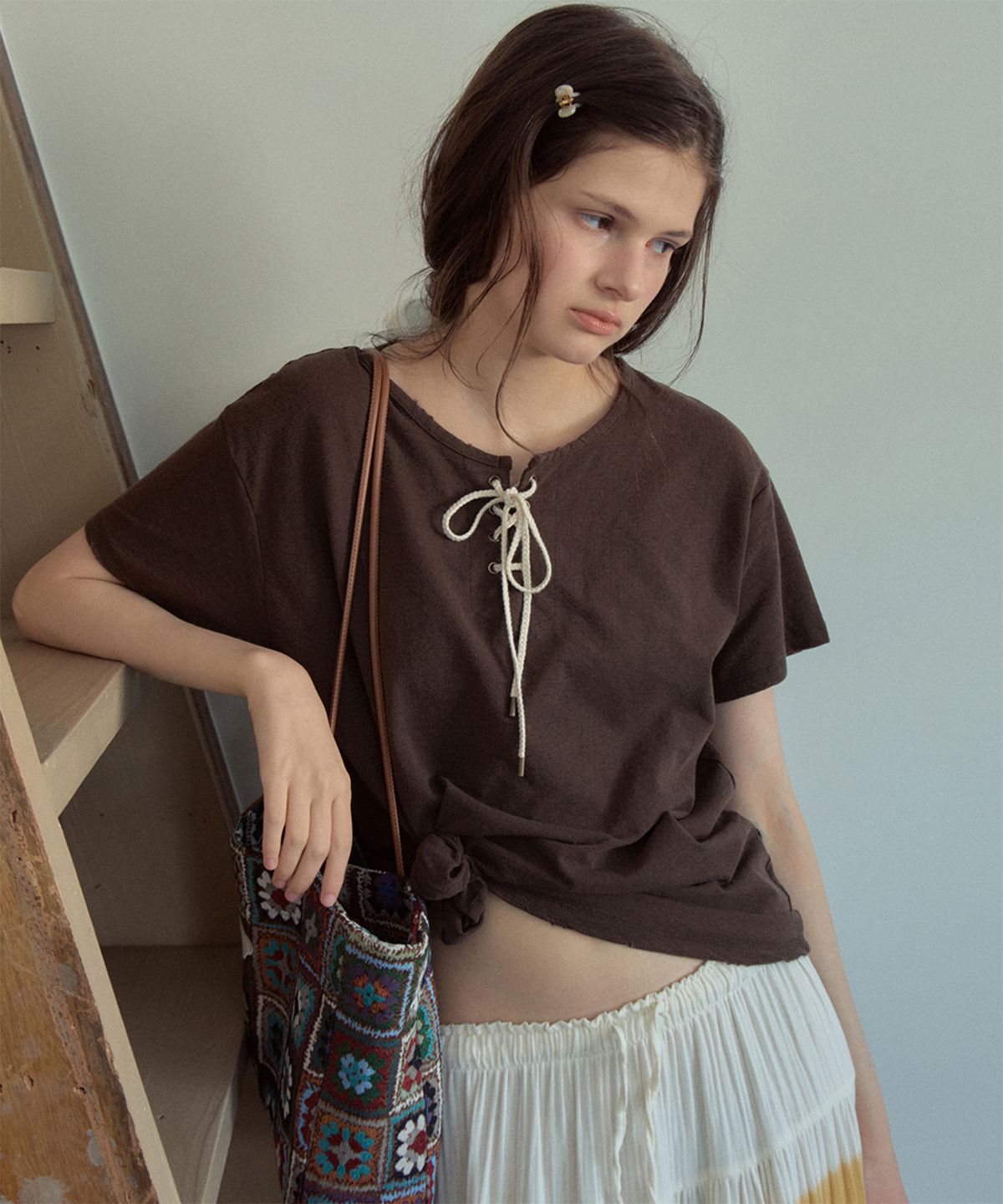 아우어노스텔지아(OURNOSTALGIA) Vintage Eyelet Half T-Shirt_Brown(OB6TP13)