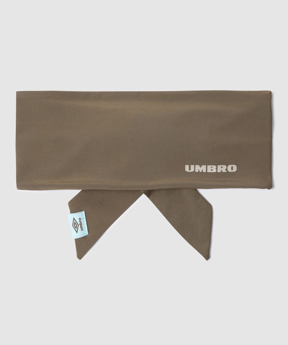 엄브로(UMBRO) 퍼포먼스 타이 헤어밴드 브라운 UR323SAO71
