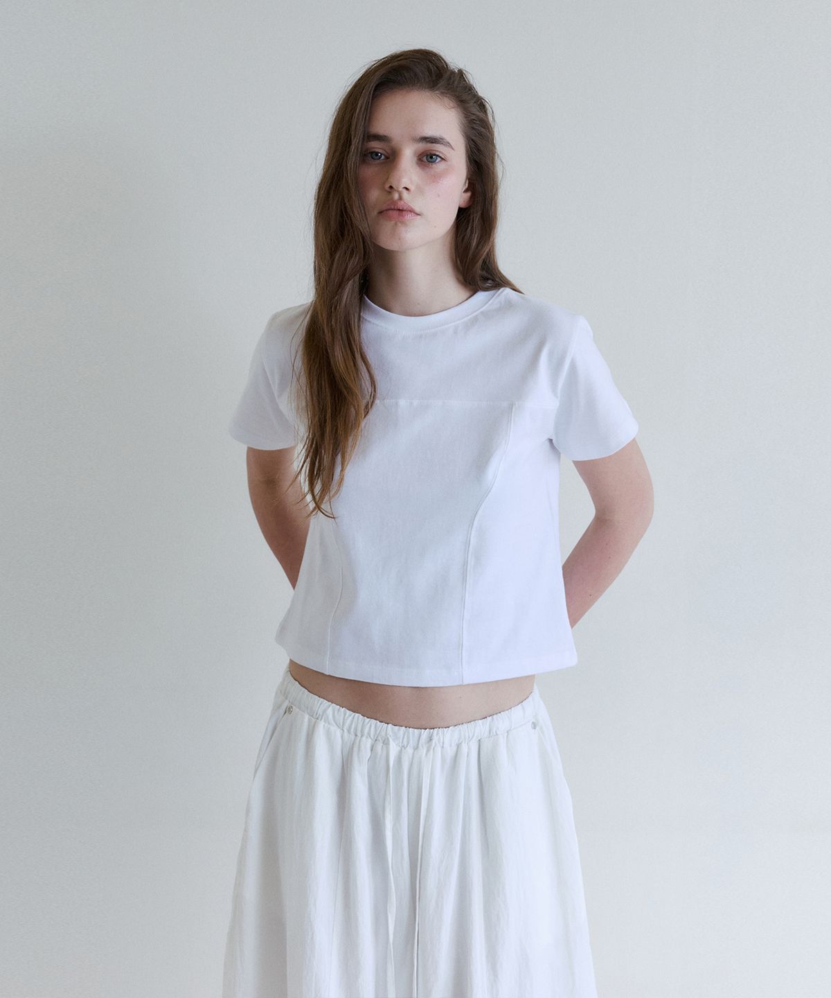 로우넬라인(LOW NELLINE) LOW INCISION COTTON T-SHIRT_WHITE