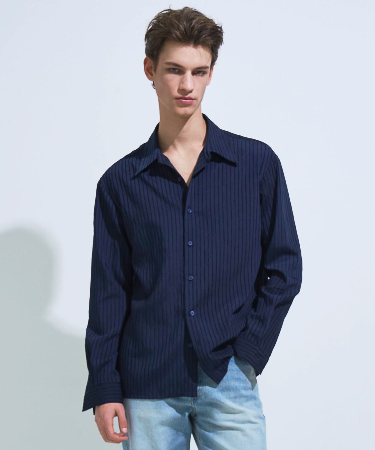 페크(PEQ) PINSTRIPE SHIRT (NAVY)