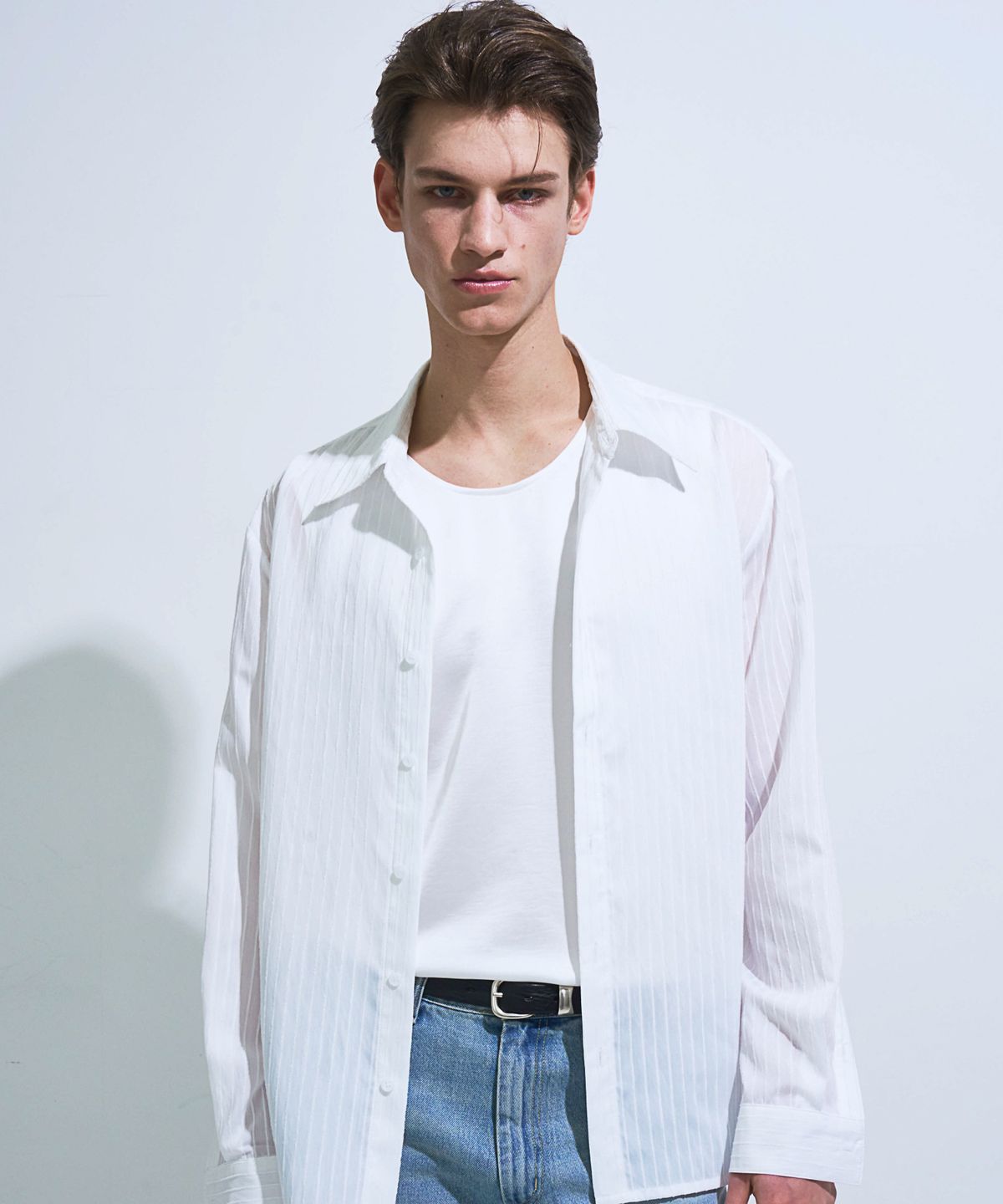 페크(PEQ) PINSTRIPE SHIRT (WHITE)