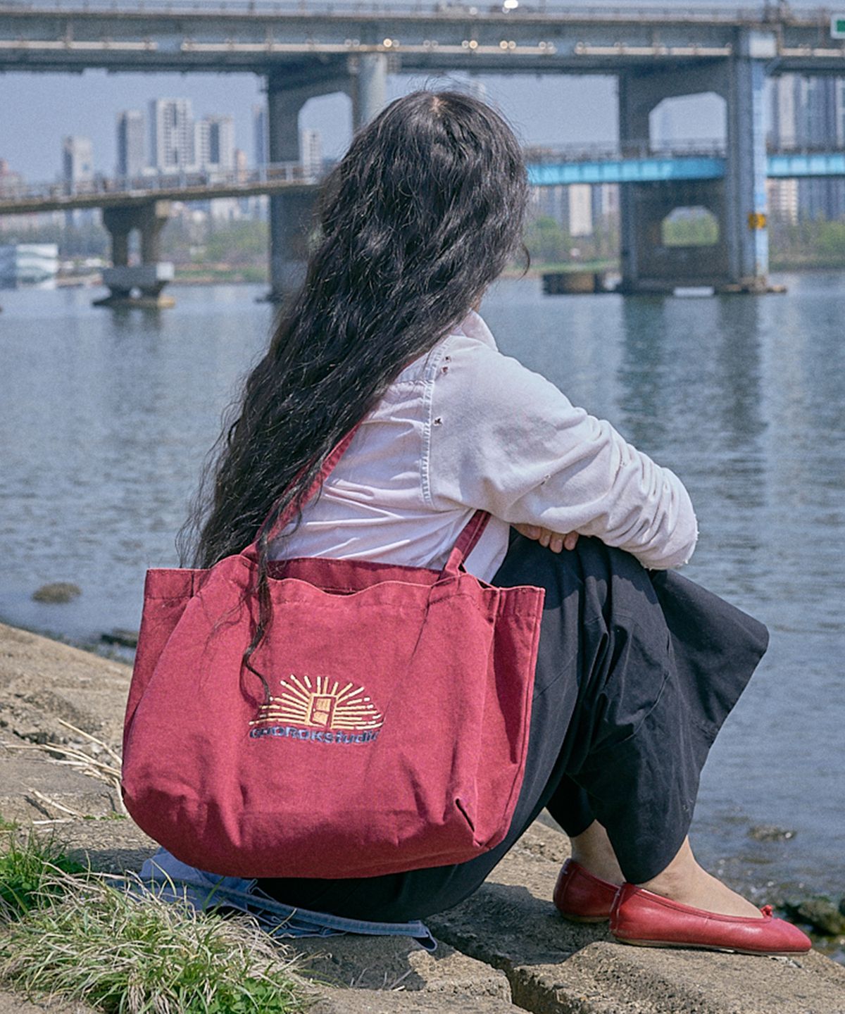 초록스튜디오(CHOROK STUDIO) NAGAJA Canvas Bag #2 (Washed Red)