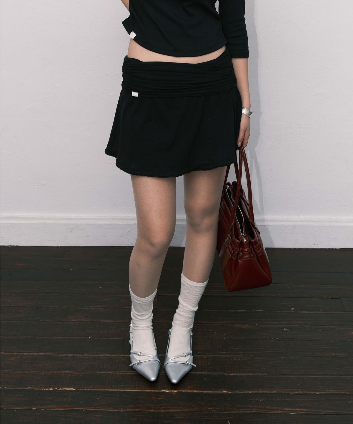 오드민(ODDMIN) Low-Rise Folded Skirt (black)