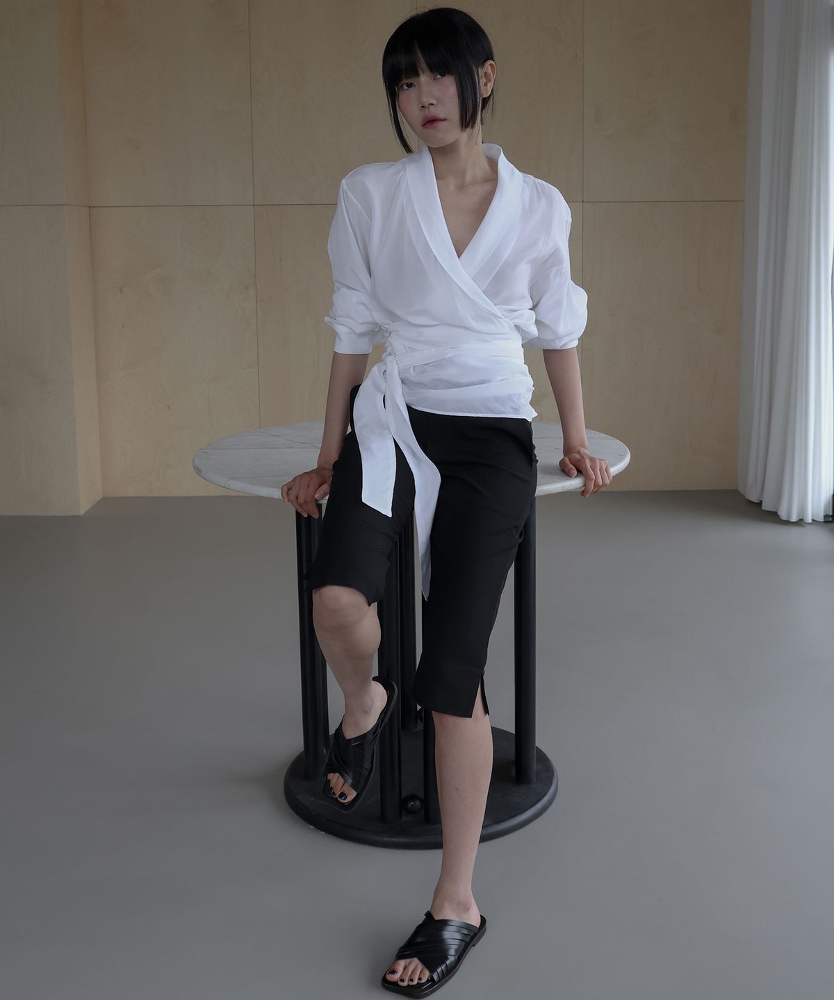 린테(LYNTE) 브리즈 카프리 팬츠 블랙