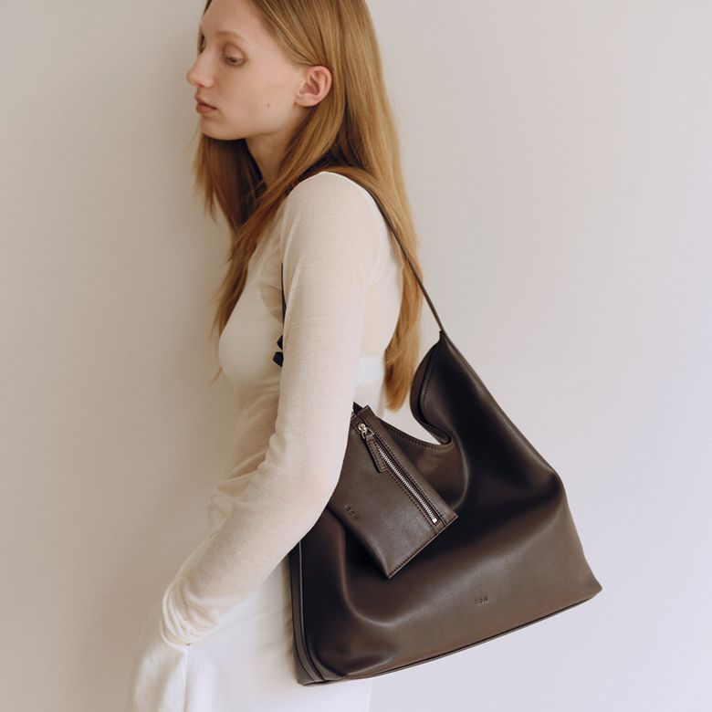 Pulpy hobo bag Umber