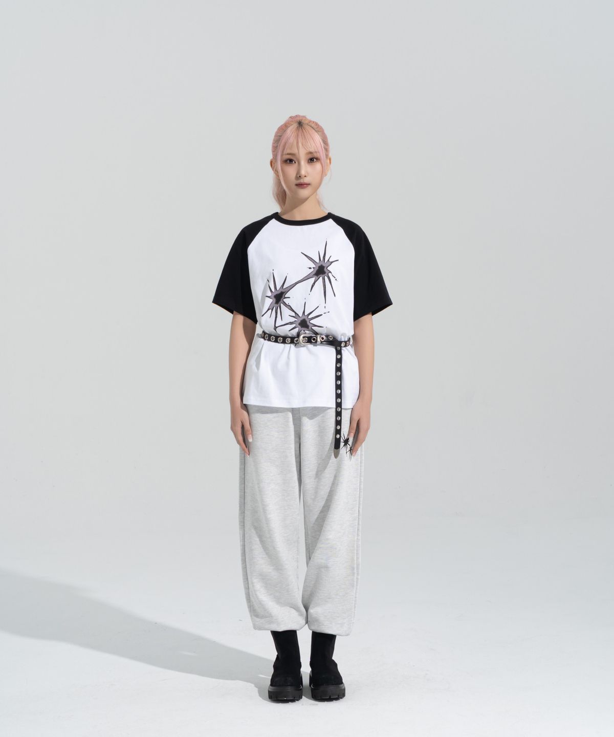 페이즈화이트(PHASEWHITE) [PHASE_5] FLARE JOGGER SWEATPANTS _LIGHT MELANGE / 8802026-LP01