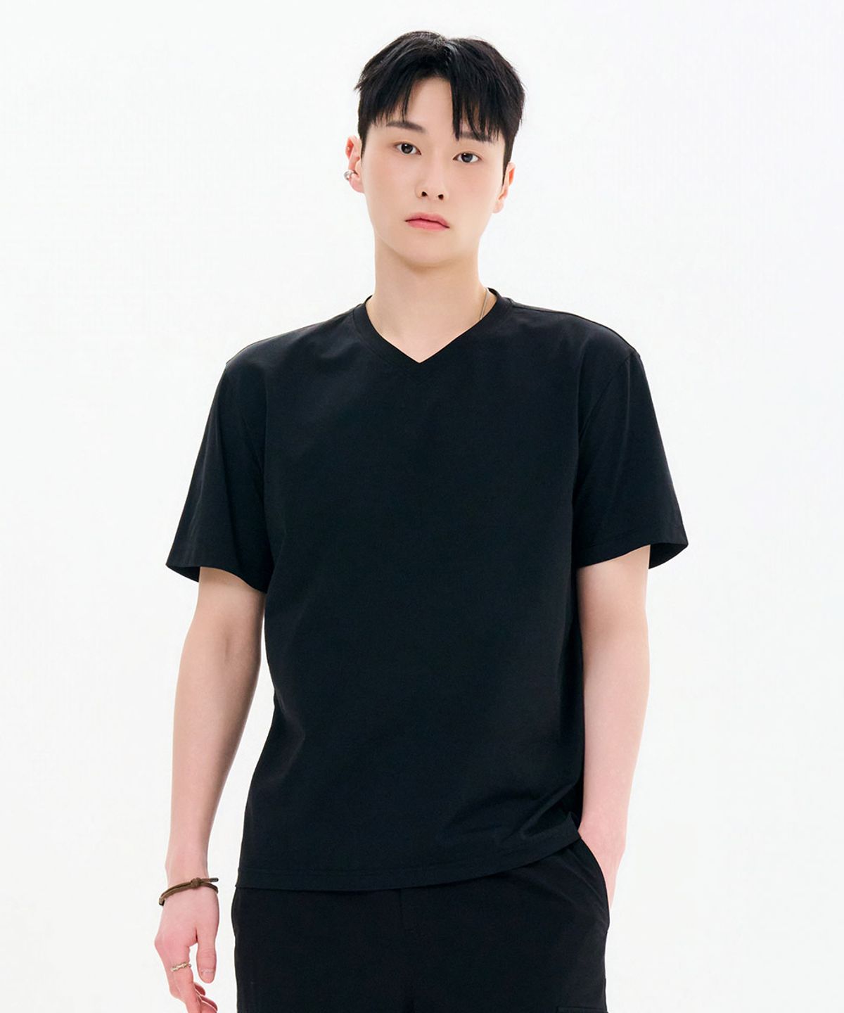 체이스컬트(CHASECULT) 남성 쿨 브이넥 반팔 티셔츠-FCZK5809E03