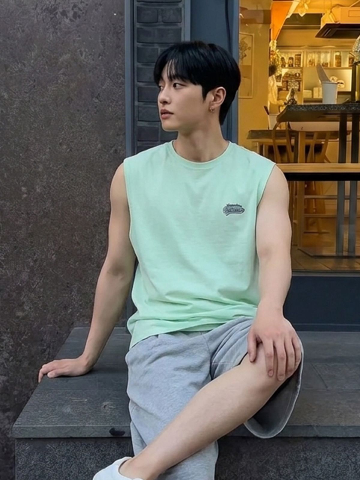 행텐(HANGTEN) 남성 폴리 로고 그래픽 슬리브리스_362(10570-033-401-46)