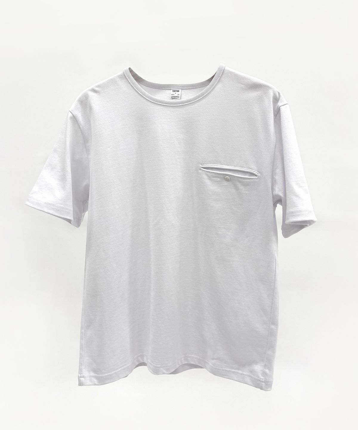 토피(TOFFEE) [S-XXL] 슬림 크롭 버튼 하프 티셔츠 (WHITE)