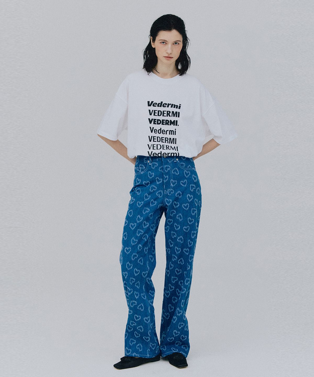 베데르미(VEDERMI) heart pattern mid blue denim pants