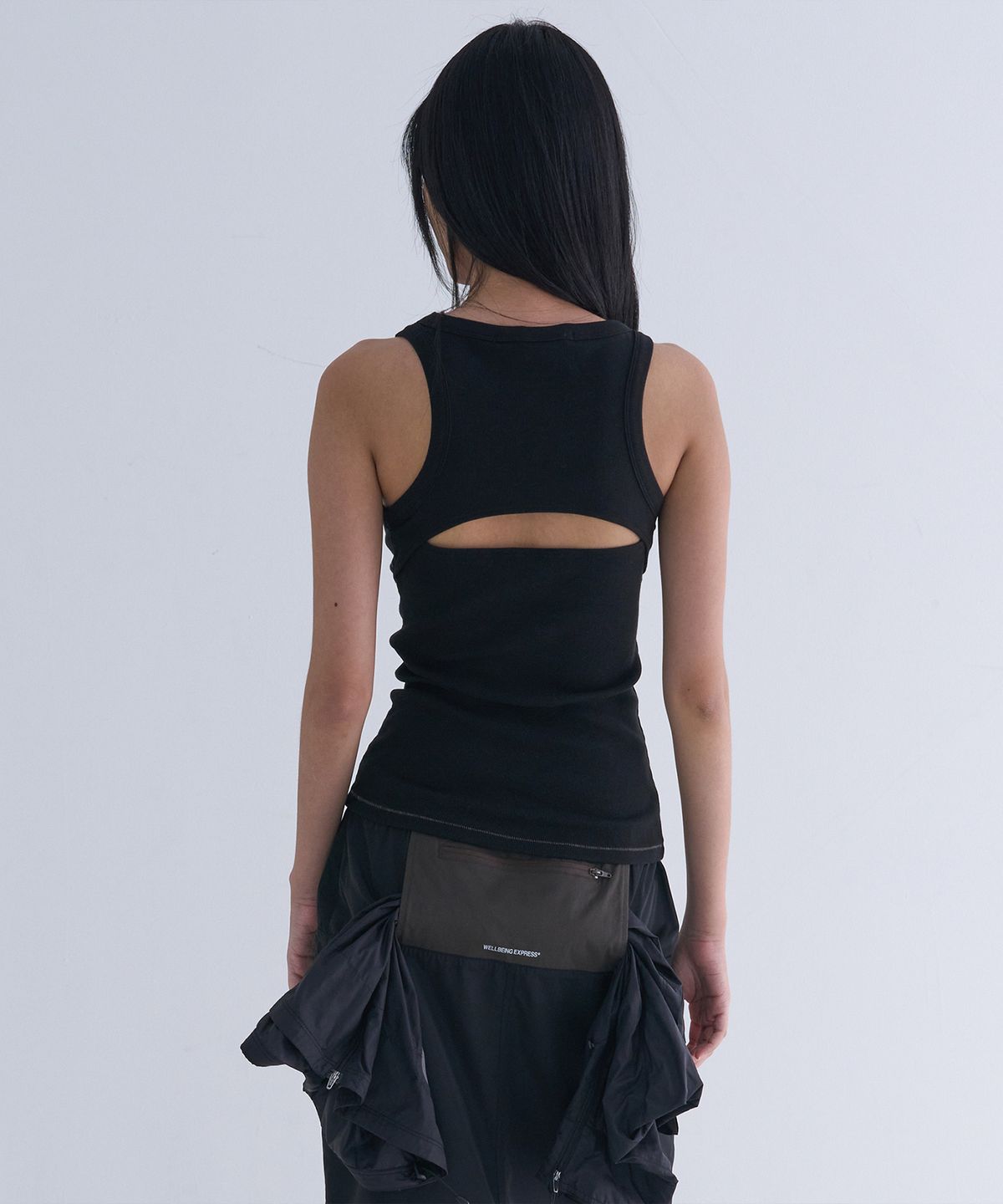 웰빙익스프레스(WELLBEING EXPRESS) Stiched Sleeveless Black