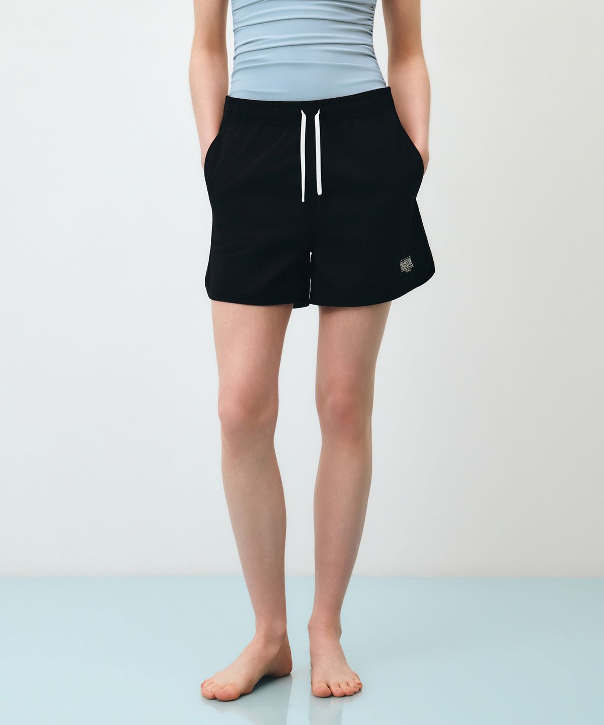 마리떼 스포츠(MARITHÉ SPORT) MARITHE SPORT W NYLON SHORTS black
