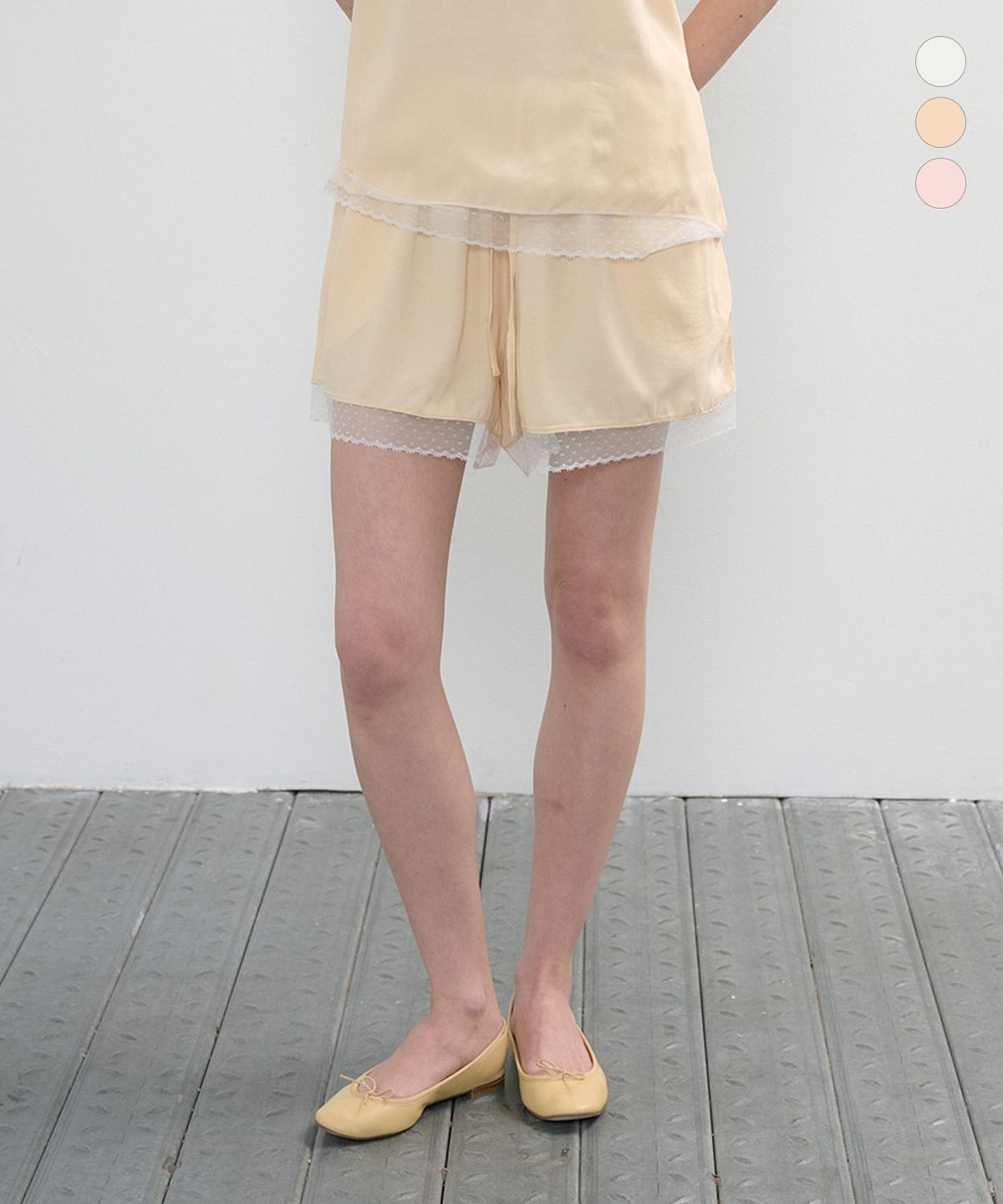 정감 스튜디오(JEONGGAM STUDIOS) Lace Short Pants_3 Color