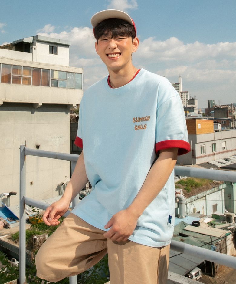 썸머 칠 반팔티 스카이블루