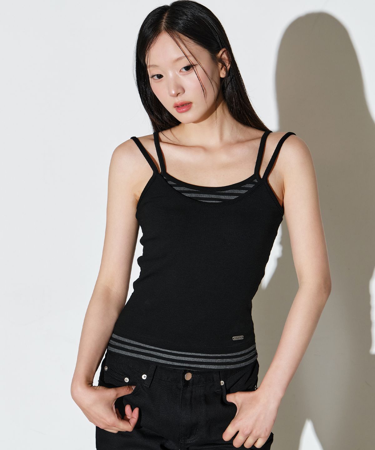 헬레네파리스(HELENE PARIS) 아르카 듀엣 레이어드 슬리브리스 [블랙-스트라이프]