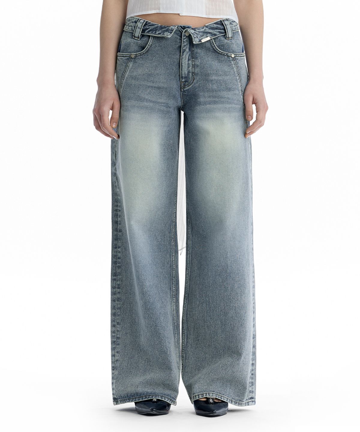 트리밍버드(TREEMINGBIRD) Folded Waistband Low-Rise Denim Pants [ Blue ]