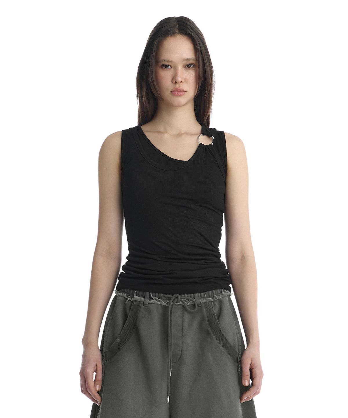 트리밍버드(TREEMINGBIRD) Double Layered Ring Sleeveless Top [ Black ]