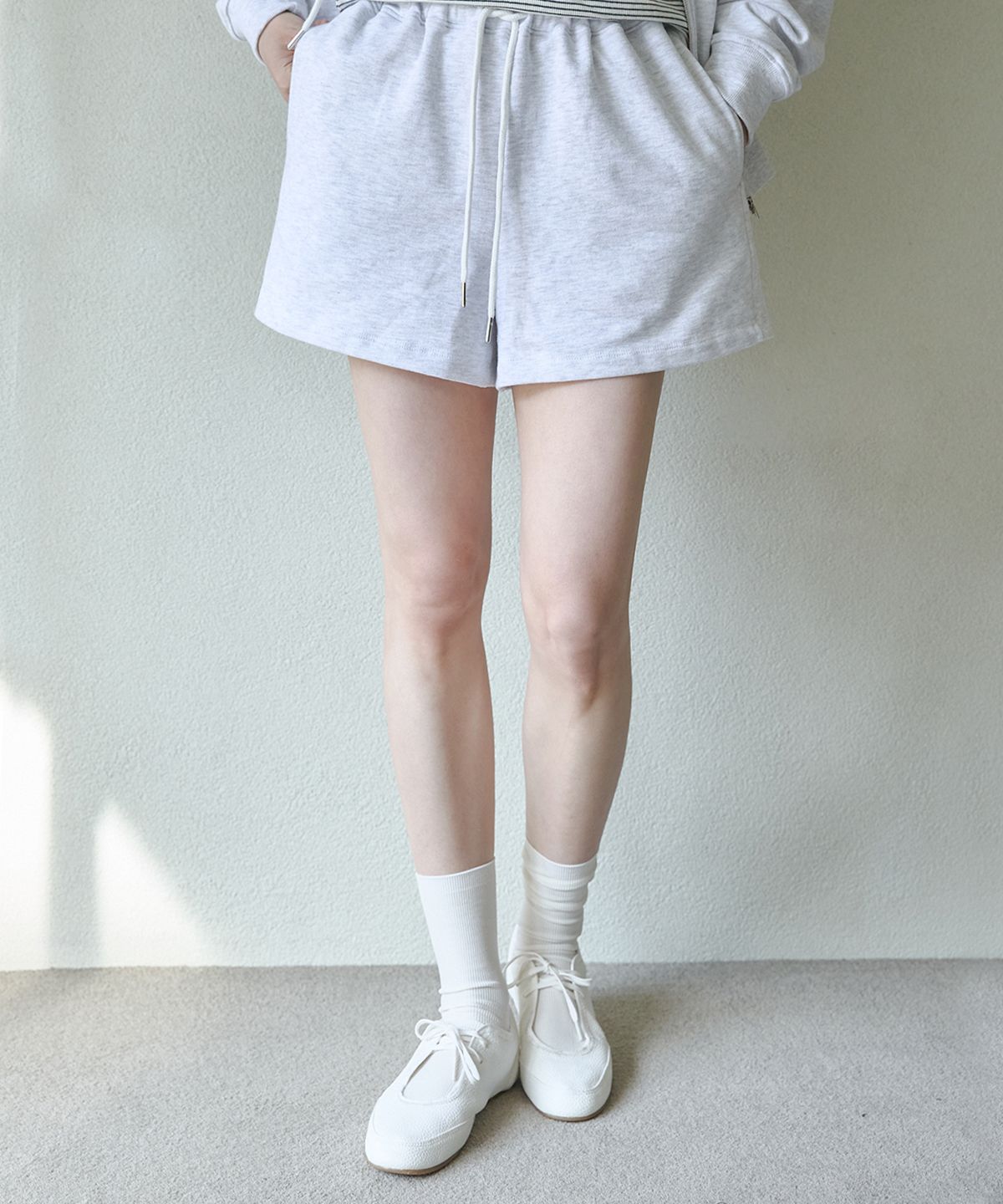 로브로브(LOVLOV) 소프트 조거 쇼츠_(2color)