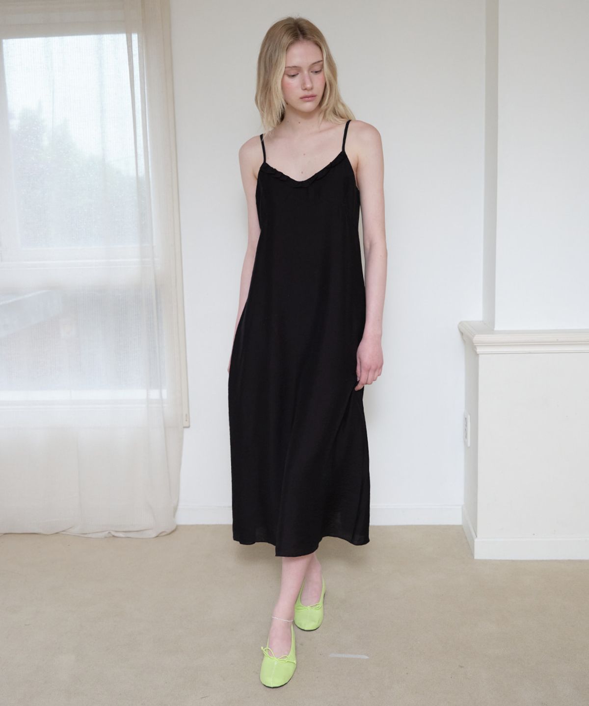 프리버07(FRIVER07) Ruffle sleeveless dress [FRSP08OP02]_Black