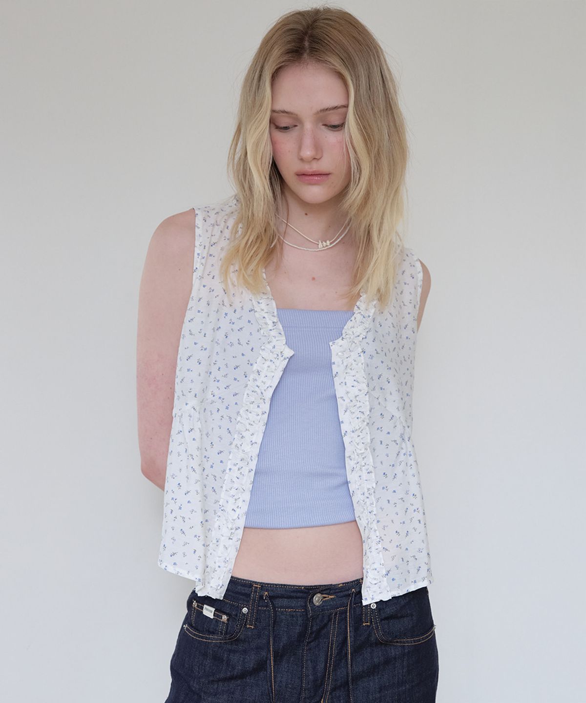 프리버07(FRIVER07) Flower frill sleeveless blouse [FRSP08BL01]_Ivory