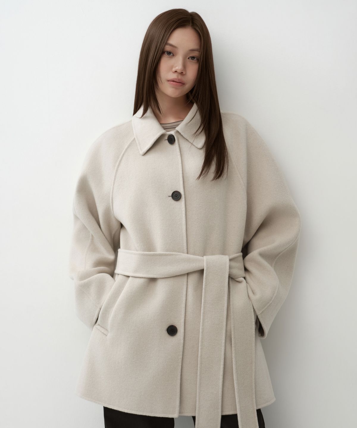무신사 스탠다드 우먼(MUSINSA STANDARD WOMAN) 우먼즈 캐시미어 블렌드 핸드메이드 하프 발마칸 로브 코트 [더스티 크림]