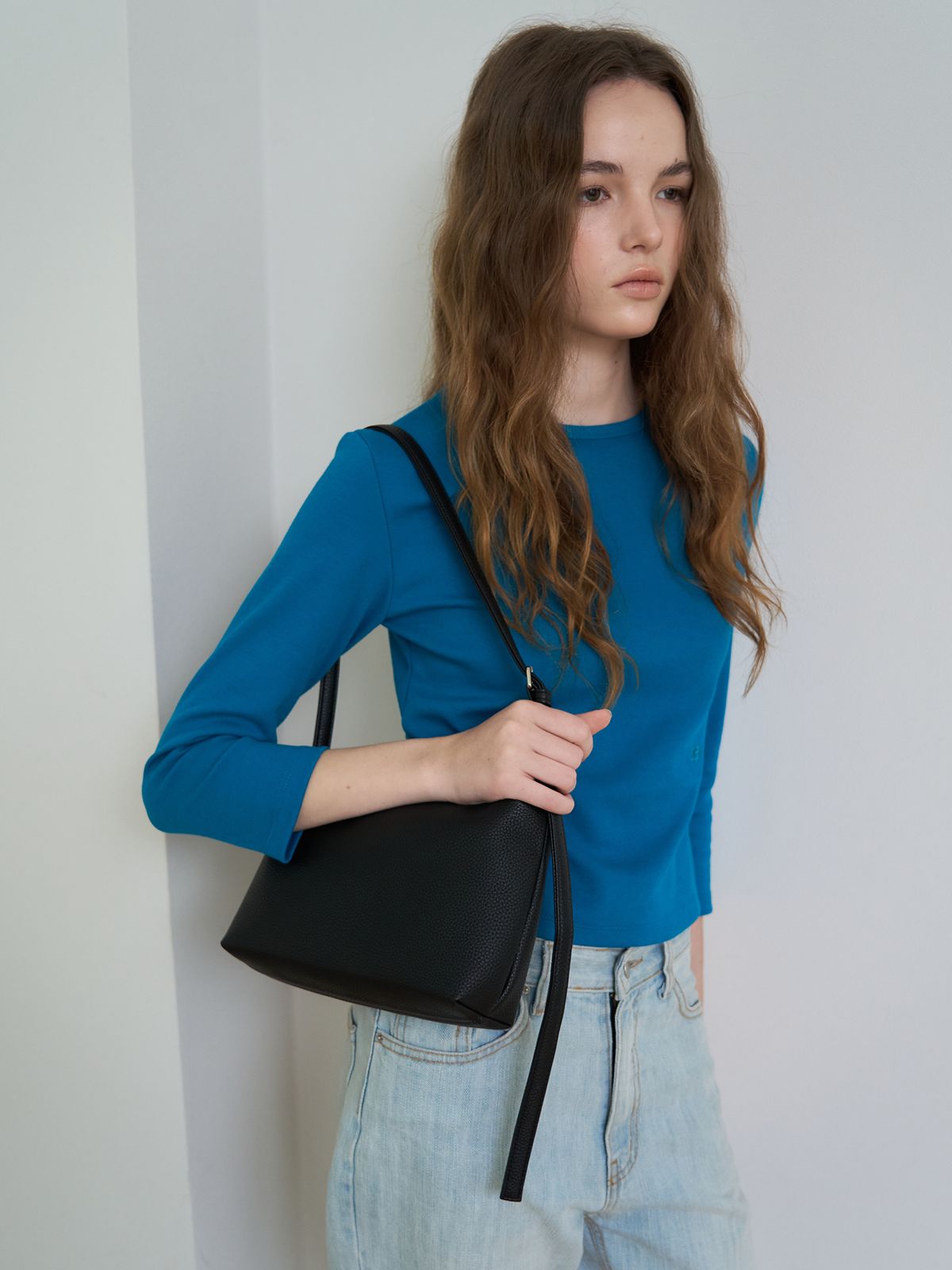 벵디(VENGDI) Mellow Shoulder Bag_Black
