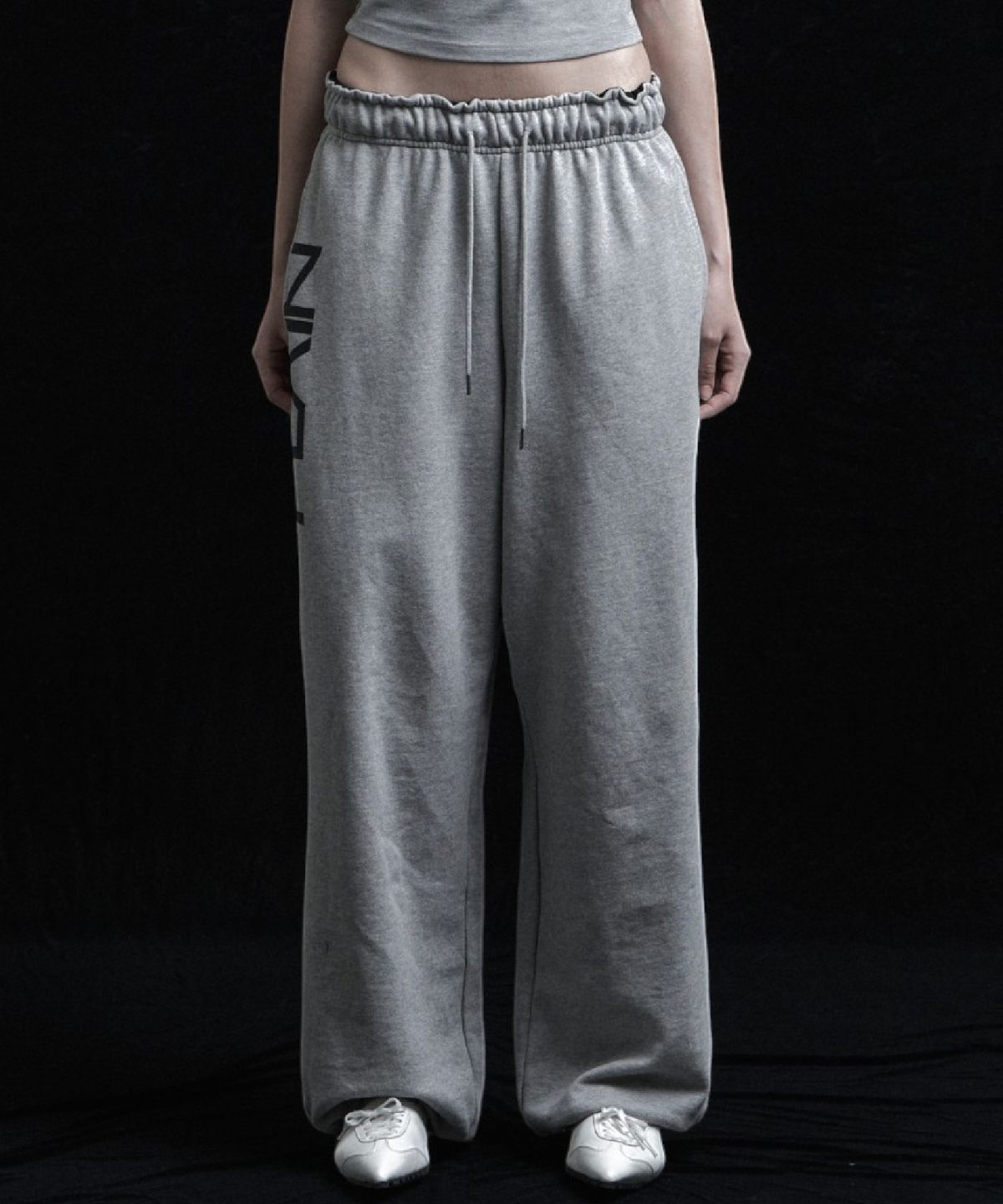 시너진(SYNERJYN) PLAIN FOLD-OVER SWEAT PANTS MELANGE