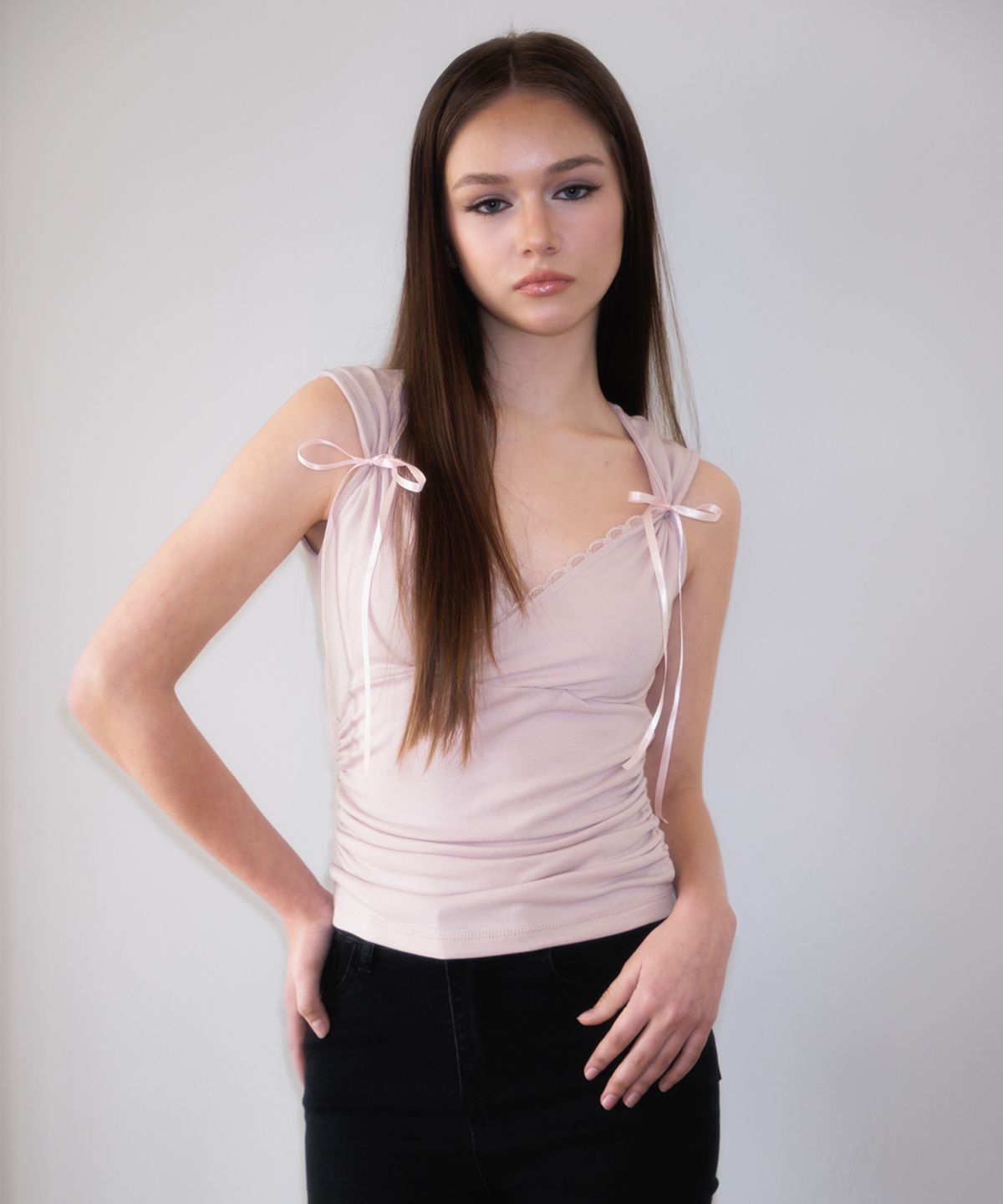 로제프란츠(ROSEFRANTZ) Lace-trim Ribbon Muse Sleeveless [Pink]