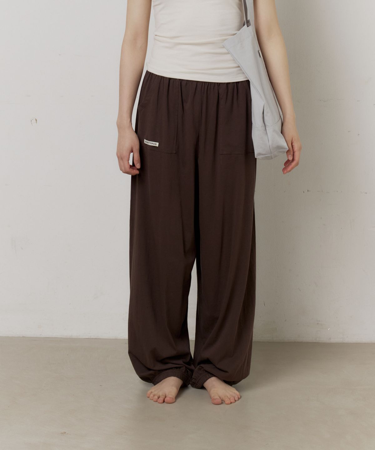 웨이베러시스(WAYBETTERSIS) Jogger Pants(BROWN)