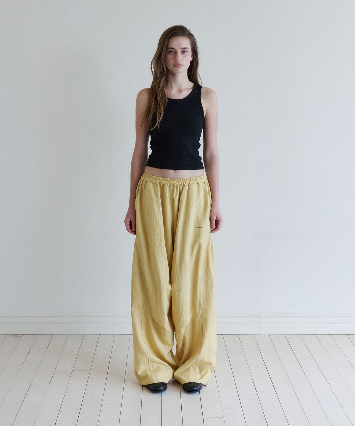 로우넬라인(LOW NELLINE) MAC CURVED MESH NYLON PANTS_YELLOW